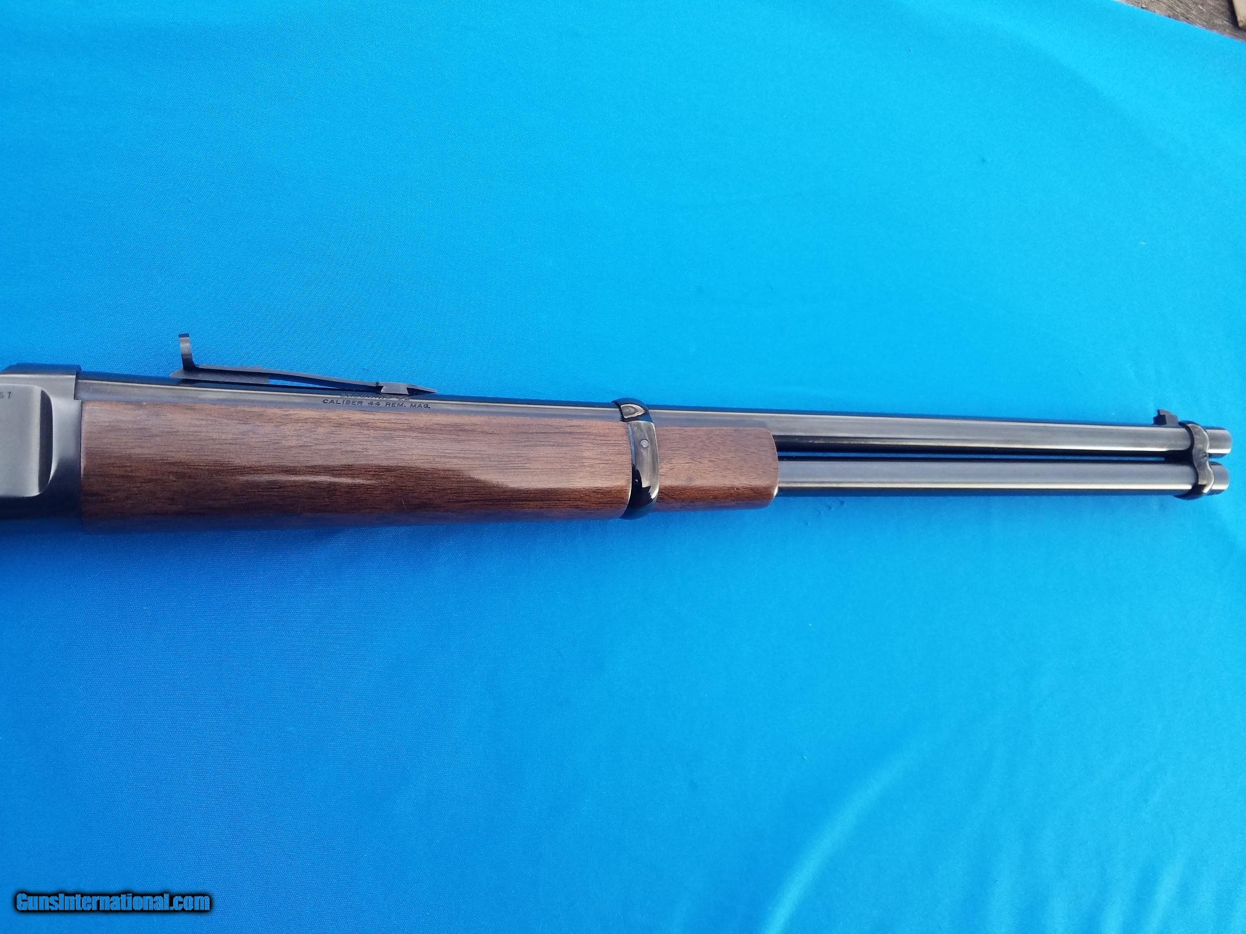 Browning B92 Lever Action 44 Mag W Box