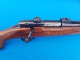 Weatherby Mk V Deluxe Varmintmaster 22-250 w/Original Box & Manual - 5 of 19