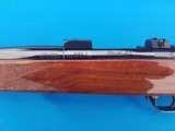 Weatherby Mk V Deluxe Varmintmaster 22-250 w/Original Box & Manual - 13 of 19
