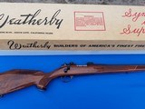 Weatherby Mk V Deluxe Varmintmaster 22-250 w/Original Box & Manual - 1 of 19