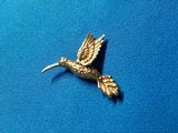 Vintage Hummingbird Pin 18K Gold - 1 of 7