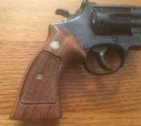 Smith and Wesson model 48-2, 3T's, Box, Paperwork and Tools - 10 of 15
