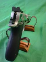 Smith & Wesson 945 Target Champion Performance Center - 4 of 15