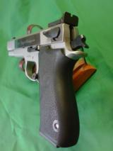 Smith & Wesson 945 Target Champion Performance Center - 8 of 15