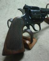 1943 HARRINGTON & RICHARDSON ARMS SPORTSMAN REVOLVER! 9 shot blued .22 LR handgun w/6" barrel & walnut grip - 9 of 15