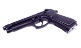 Gorgeous Beretta Model M92 FS – 92FS 9mm Semi Automatic Pistol in the Original Box W/Paperwork Manual 2x 15 Round Magazines - 8 of 12