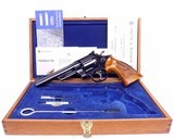 GORGEOUS Cased Smith & Wesson Model 27-2 .357 Magnum 3T’s P&R Revolver Complete in Presentation Case 1978 - 20 of 20