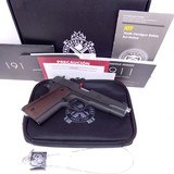 NIB Springfield Armory Defender 1911 Mil-Spec Government Sized Parkerized 45 ACP 5