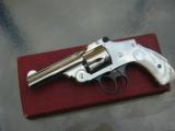 S&W "NEW DEPARTURE" .38 LEMON SQUEEZER, NEW IN BOX, MFD 1899, w/ MOTHER OF PEARL - 2 of 13