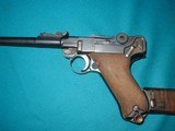 1916 DWM ARTILLERY LUGER, # 8a, W/ MATCHING MAG AND STOCK - 5 of 16