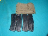 M1 CARBINE, 4 MINT ORIGINAL U.S.G.I. 30 RD. MAGS , MAKER MARKED "J", IN ORIGINAL KOREAN WAR POUCH - 2 of 5