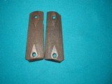 ORIGINAL WW 1, COLT 1911 DIAMOND GRIPS - 1 of 3