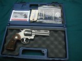 COLT PYTHON STAINLESS,4