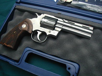 COLT PYTHON STAINLESS,4