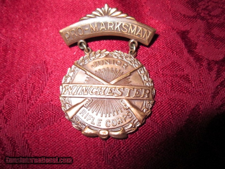 Winchester Junior Rifle Corps PRO MARKSMAN Badge