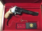 Smith and Wesson 29-5 Magna Classic 1 of 3000 - 6 of 6