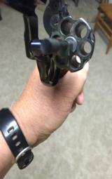 Colt Diamondback .38, 4