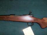 Winchester Model 70 Post 64 with Pre 1964 classic action, Special order 280 Remingotn, NIB - 7 of 8