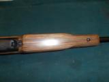 Browning X bolt X-Bolt Varmint Laminated thumbhole stock, 223 Remington CLEAN - 12 of 17