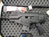 Beretta ARX160 ARX 160 22 semi auto pistol, Factory Demo gun in case - 1 of 7