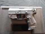 Walther P22 P 22 With Laser Sight, LNIC - 2 of 10