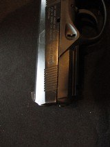 Beretta PX4 PX 4 D, 40SW Factory Demo, Trijicon In hard case - 10 of 10
