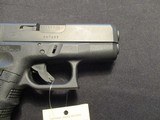 Glock Model 27 40 SW Clean - 2 of 11