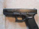 Glock 17 Gen 5, 9mm, 17 round x 2, new in case - 15 of 15