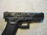 Glock 17 Gen 5, 9mm, 17 round x 2, new in case - 4 of 15