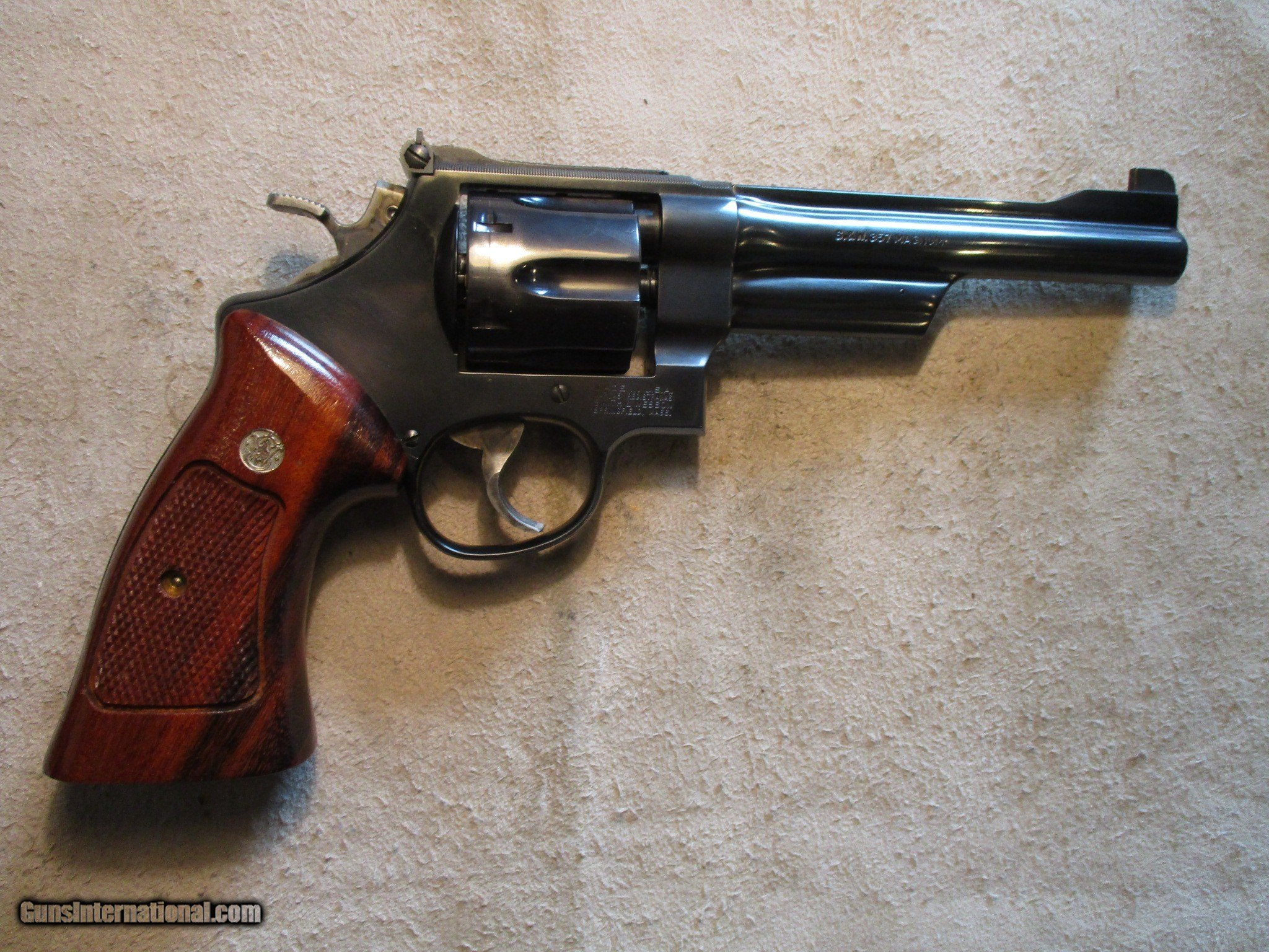 Smith & Wesson 27-6, 6