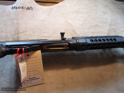 Benelli M4 Synthetic 11732 7+1 Mag Multirail 5 Position Tele stock - Image 6 of 10