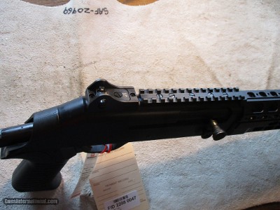 Benelli M4 Synthetic 11732 7+1 Mag Multirail 5 Position Tele stock - Image 5 of 10