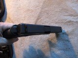 Glock 17 Gen 4, 9mm, 17 round x 3, Like new in case - 3 of 6