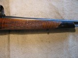 Weatherby Mark V Varmintmaster, 22-250, 26
