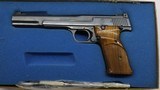 Smith & Wesson S&W 41 with factory box, Mag, cleaning kit - 1 of 19