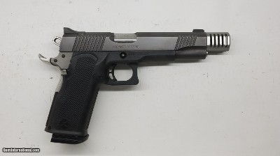 Kimber Polymer Custom 45 ACP 3 x Mags