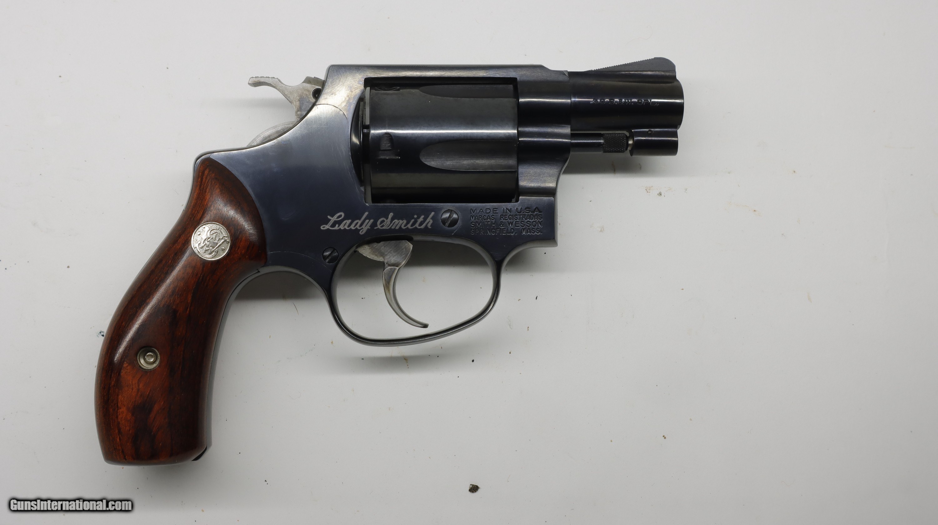 Smith & Wesson 36-2 Lady Smith Ladysmith Like new in case