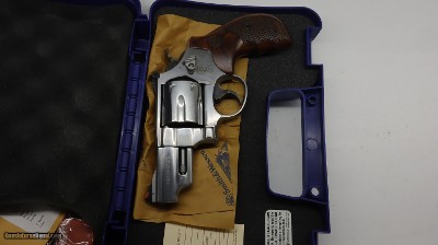 Smith & Wesson S&W 629 629-6 44 Mag 3