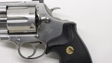 Colt Anaconda 44 Mag, 6