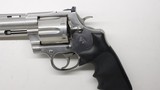 Colt Anaconda 44 Mag, 6