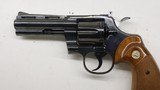 Colt Python 357 Mag, 4