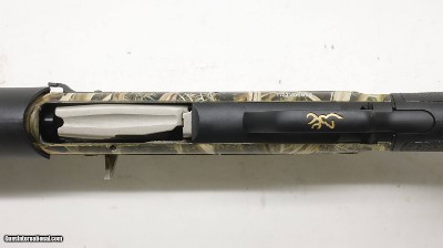 Browning Maxus MOSGB, 12ga, 3.5" mag, 28" Factory Demo 2015 011645204 - Image 12 of 20