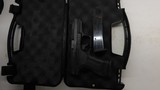 Walther P99 40SW German made in 2001 2 x mags - 16 of 16