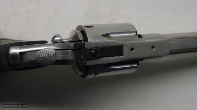 Colt Anaconda 44 Mag, 6