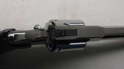 Colt Anaconda 44 Mag, 6