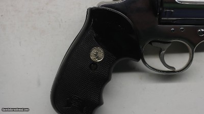 Colt Anaconda 44 Mag, 6