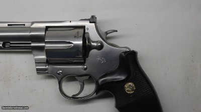Colt Anaconda 44 Mag, 6