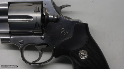 Colt Anaconda 44 Mag, 6