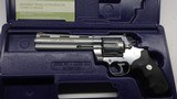 Colt Anaconda 44 Mag, 6