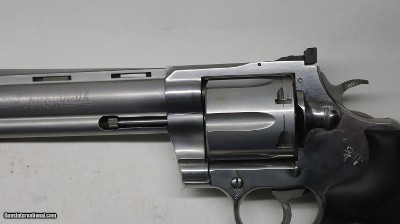 Colt Anaconda 44 Mag, 6
